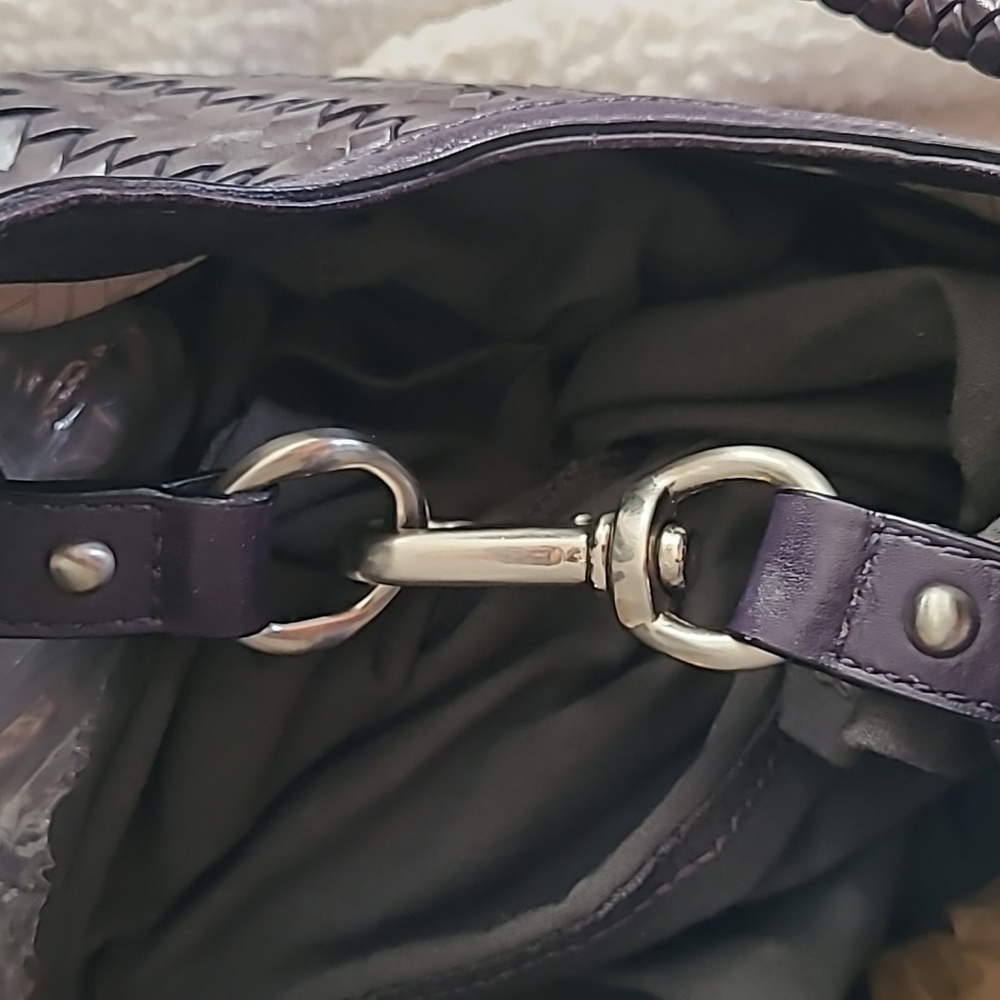 Cole Haan Genevieve Woven Triangle Plum
Leather Boho Chic Tote Satchel - Picture 6 of 16